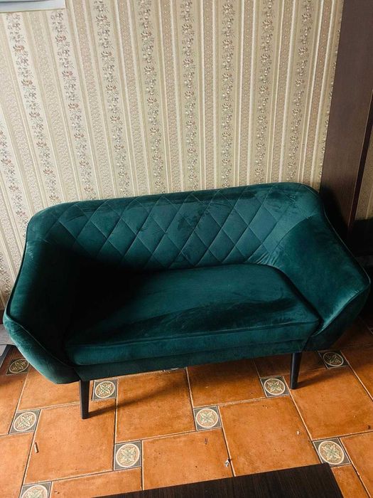 Zestaw mebli biurowych / gabinetowych – komplet |