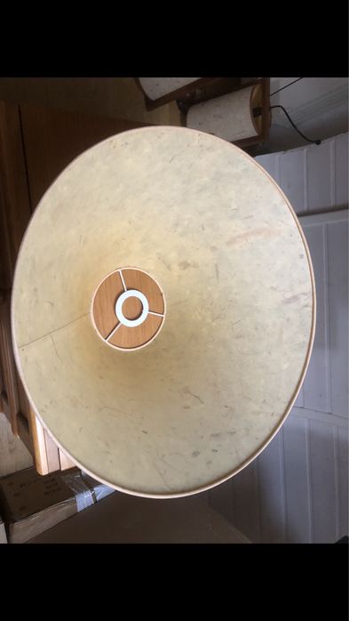 Abajur em bom estado