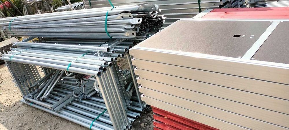 Rusztowanie fasadowe pletak 9x6,5 m   58,5m2