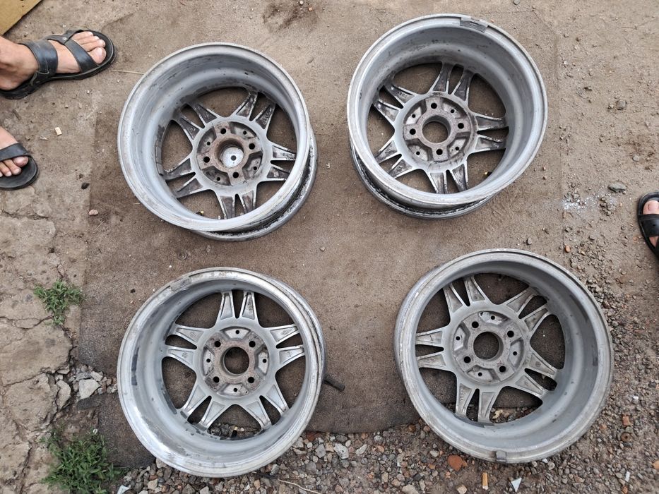 Продам титани 13