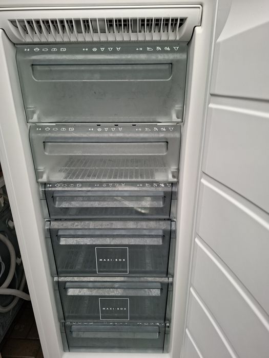 Zamrazarka AEG nofrost