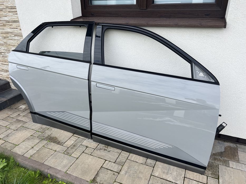 Двері Ioniq5. Двері Хундай іонік 5. Дверь Ионик. Двері Hyundai Ioniq 5