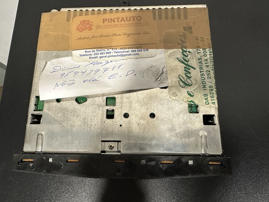 Radio  Citroen c2 com códigos disponível