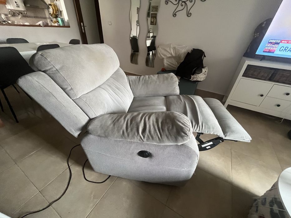 Sofa relax eletrico 1 lugar
