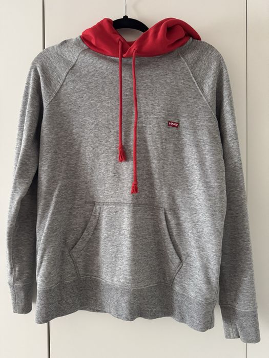 bluza levis stan idealny czerwony kaptur