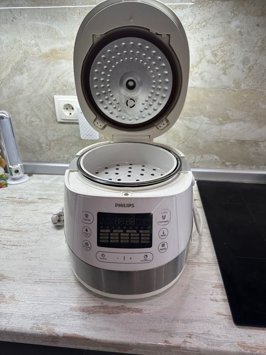 мультиварка Philips HD4731/03.