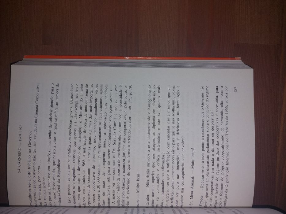 L " Textos 1ª Volume Francisco Sá Carneiro " (Bom estado)