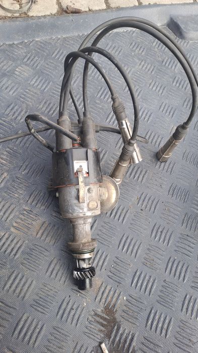 трамблер Пасат Б3 1,6-1,8 бенз 88-91р.