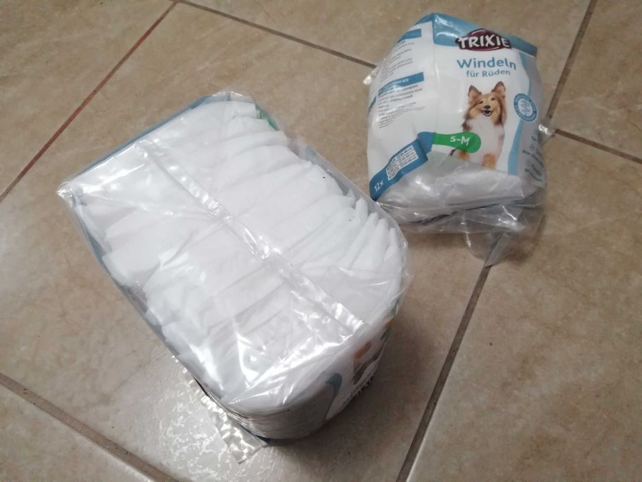 15 Fraldas para cão (Tamanho S/M) - Portes grátis