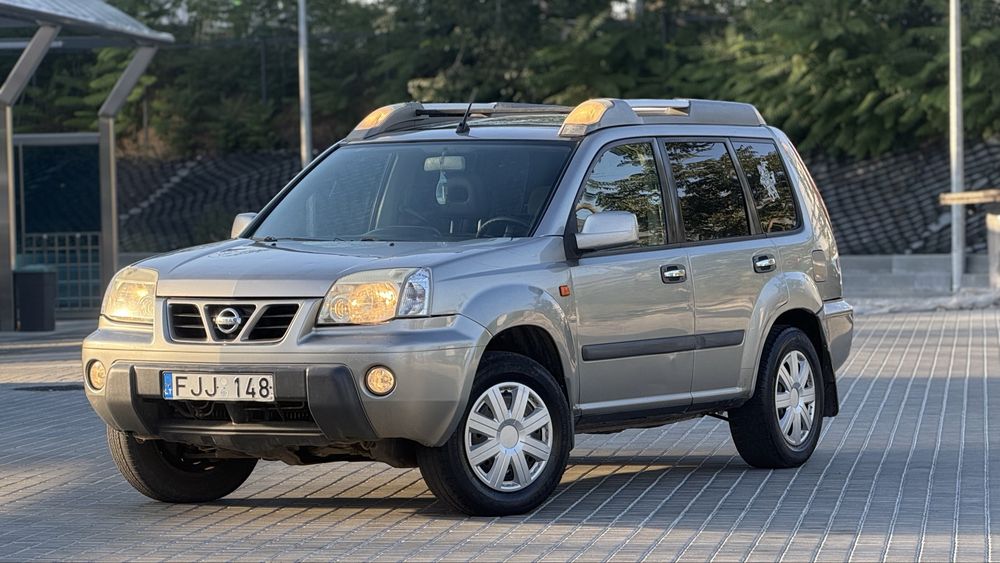 Nissan X-trail 2.2 дизель. На полном приводе