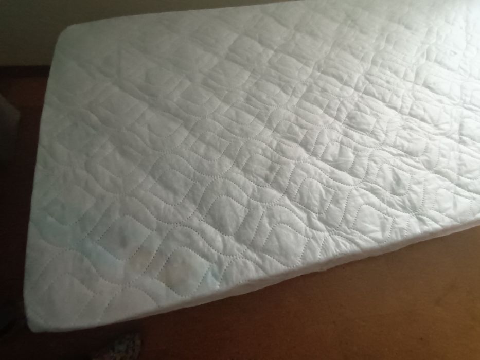 Conjunto de tapi e colchão