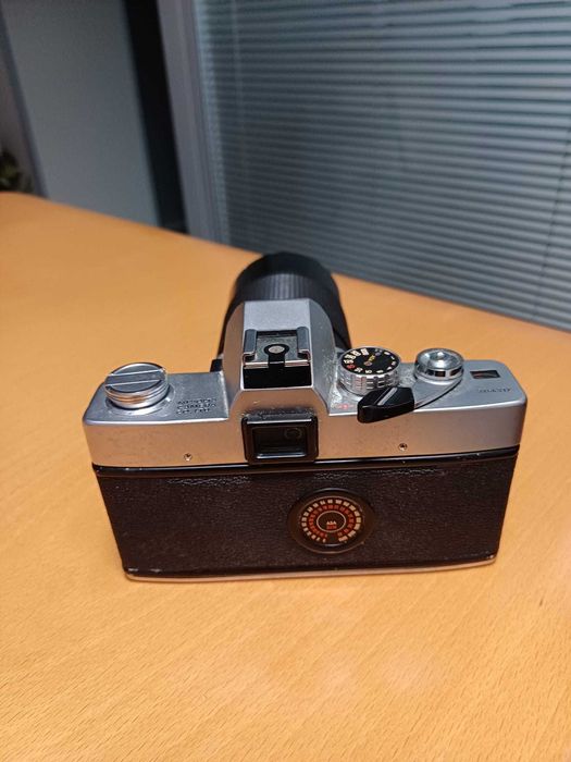 Câmara Minolta SRT 303