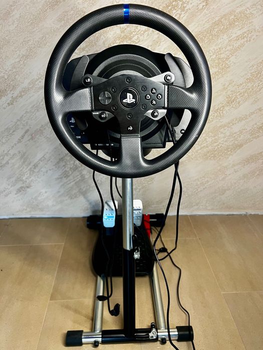 Thrustmaster T300RS