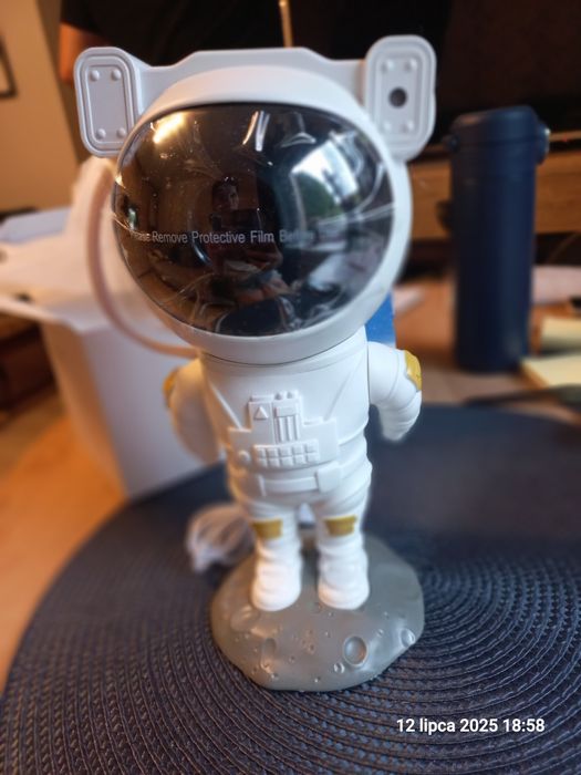 Projektor gwiazd astronauta Nowy