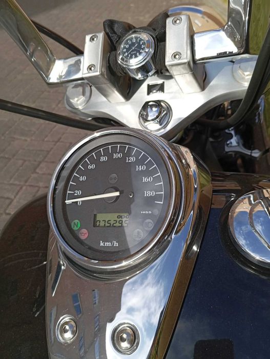 Moto Honda Shadow 750