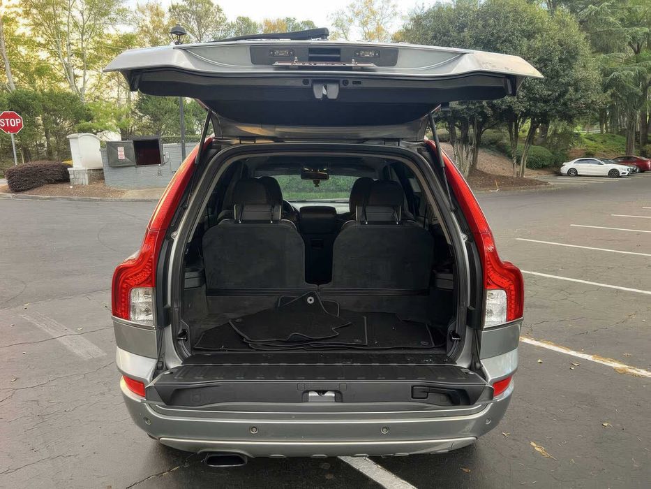 Volvo XC90      2014