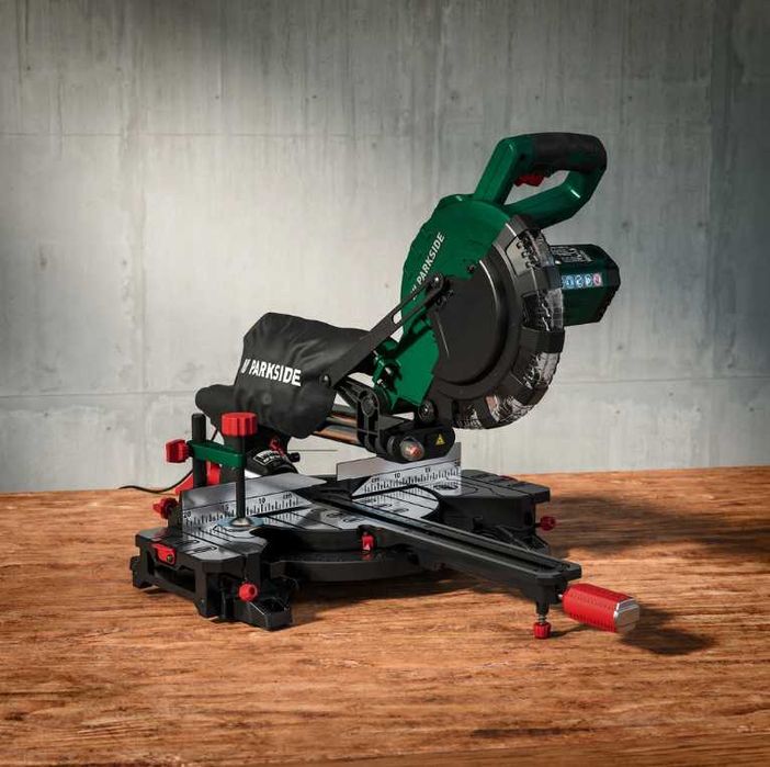 Pilarka Ukosowa Piła Ukośna Parkside PZKS 2000 C3 2000W (WYPRZEDAŻ)