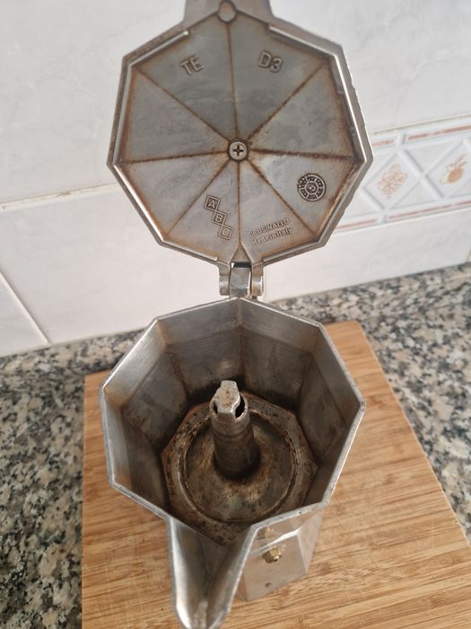Tumparware e cafeteira