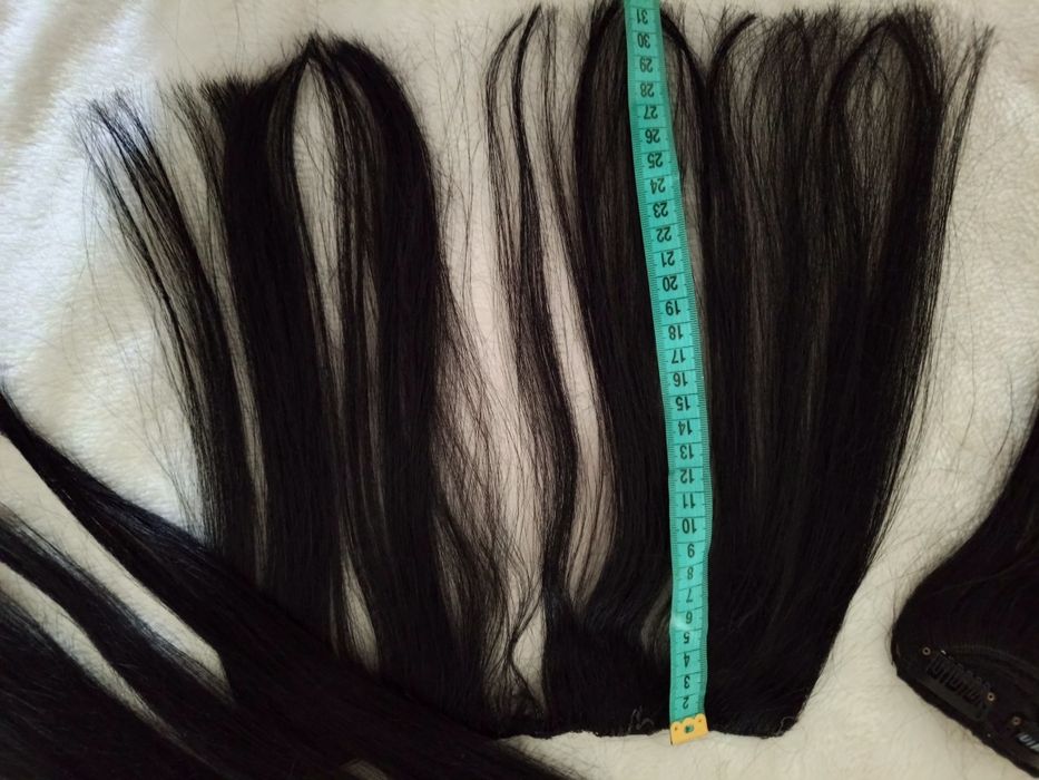 Волосся слов'янське натуральне світле та чорні на тресах