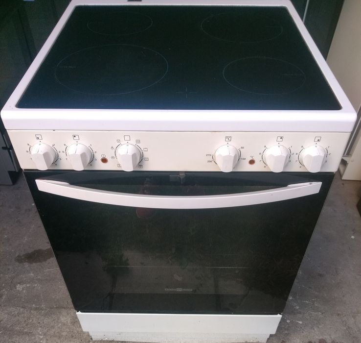 Kuchenka elektryczna 60 dowóz