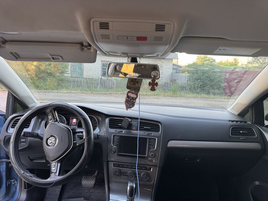 Продам свой e-golf