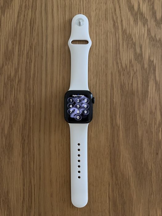 Apple Watch SE (GPS) (2.ª geração)