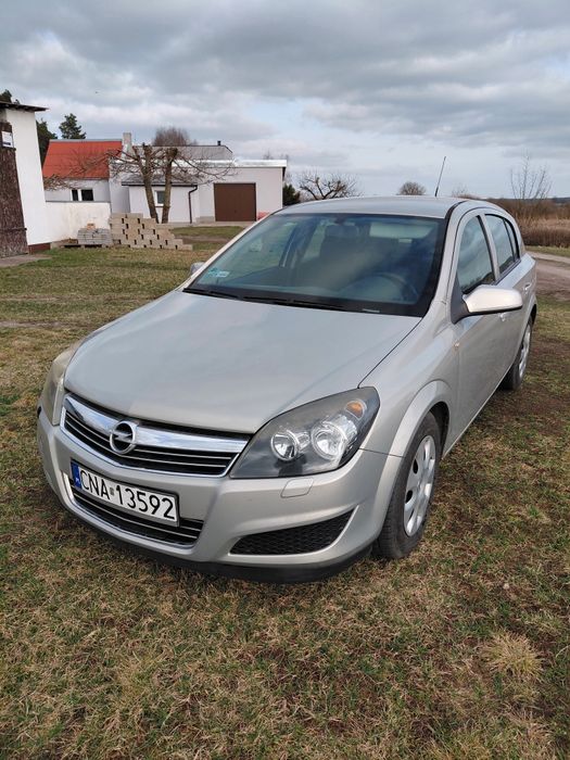 Opel Astra H 1.4 LPG  Elegance