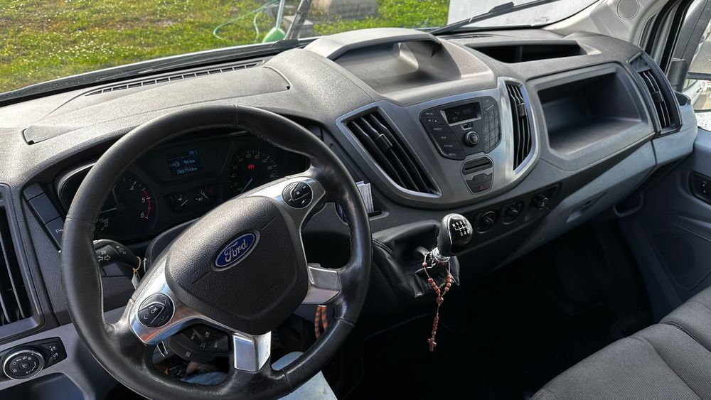 Vendo auto rádio original ford transit a partir de 2016