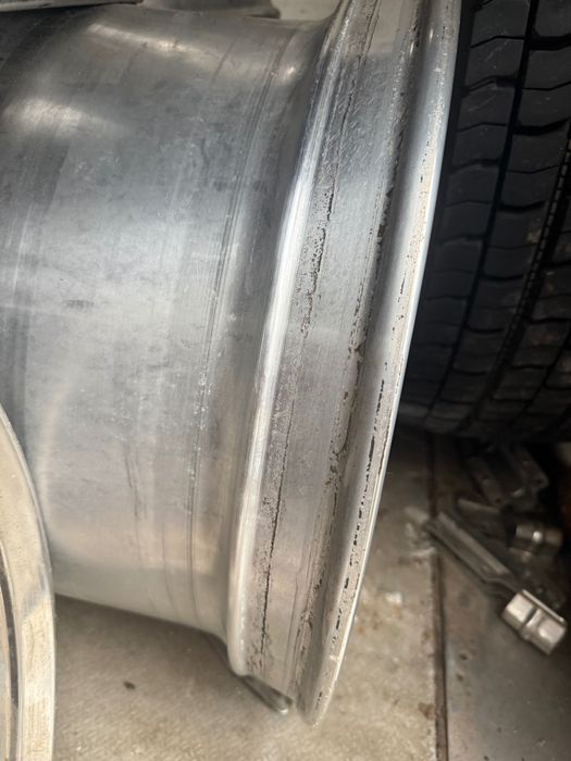 Продам легкосплавні диски до вантажного автомобіля