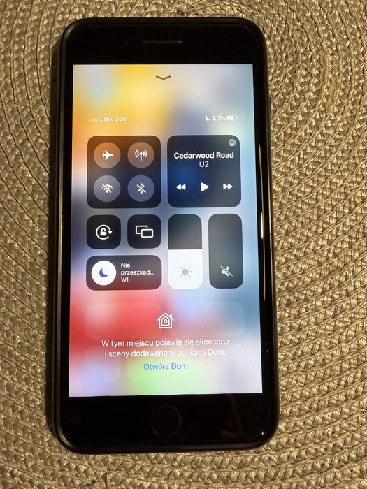 Iphone 8 + plus czerwony red