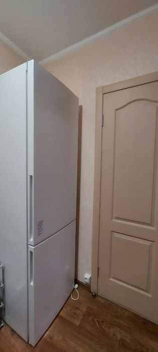 Здам 1 кімнатну квартиру на Лушпи 2 поверх Є все необхідне