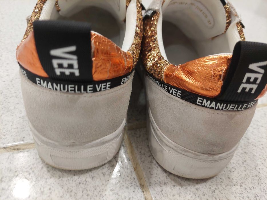 Ténis Emanuélle Vee