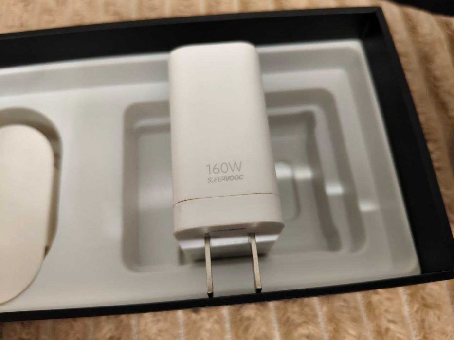 Realme GT Neo 5, 12/256, белый, 8 gen 1