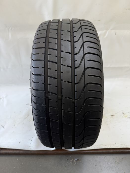 235/35/19 Pirelli P ZERO 91Y