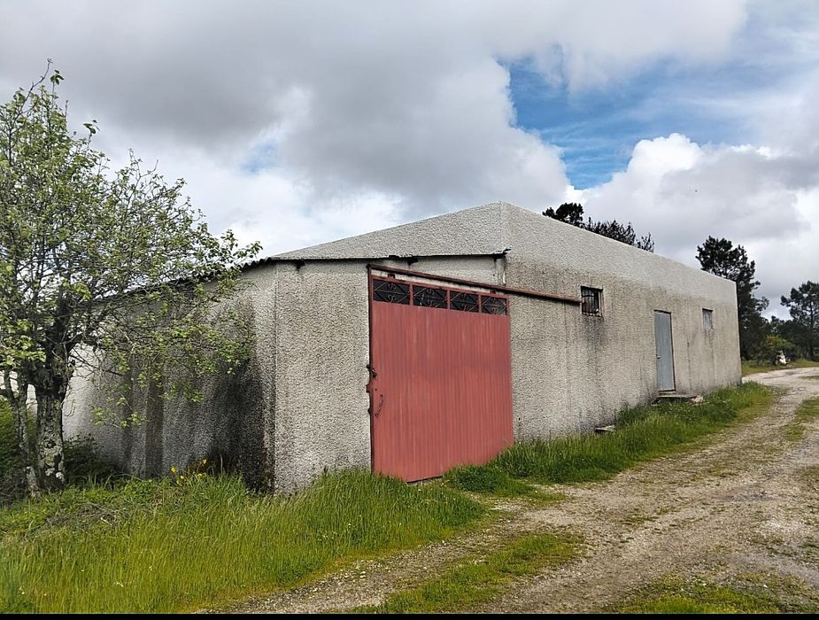 Moradia T3 com 170m2 e Estilo Contemporâneo