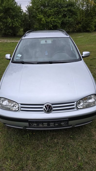 Maska Przód Volkswagen Golf IV 2002r LA7W