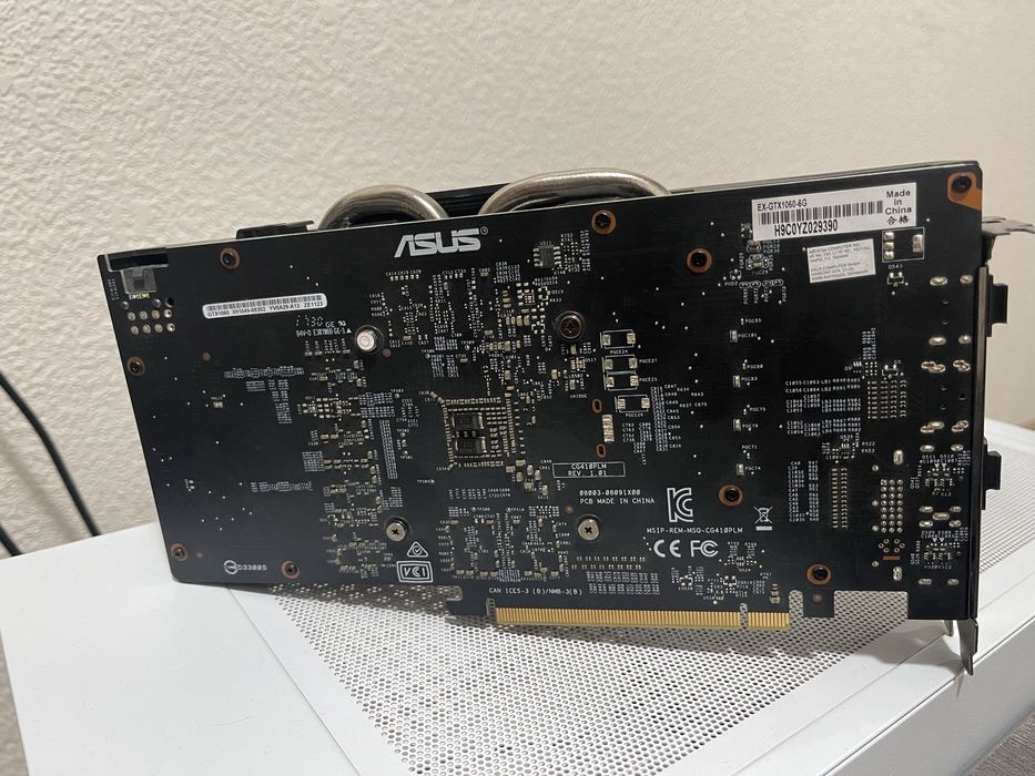 Відеокарта Asus GTX 1060 6GB (ідеальний стан)