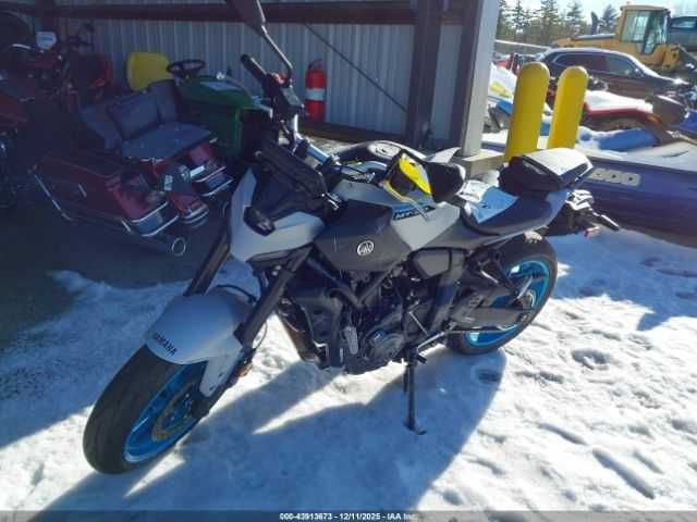 Yamaha MTN690 2025