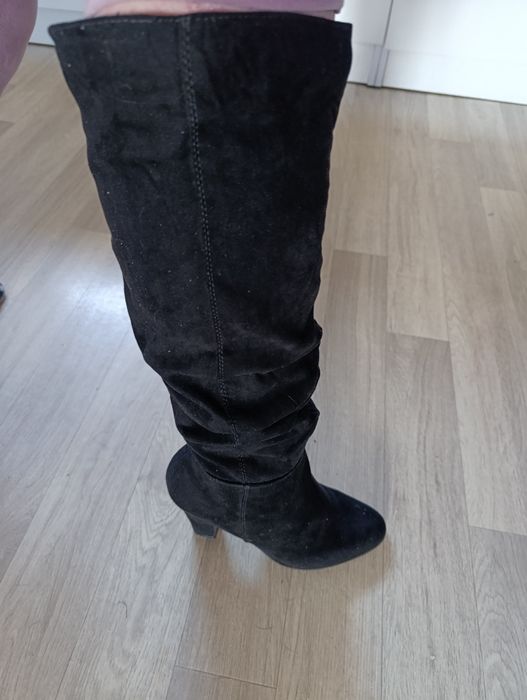 Sprzedam nowe kozaki