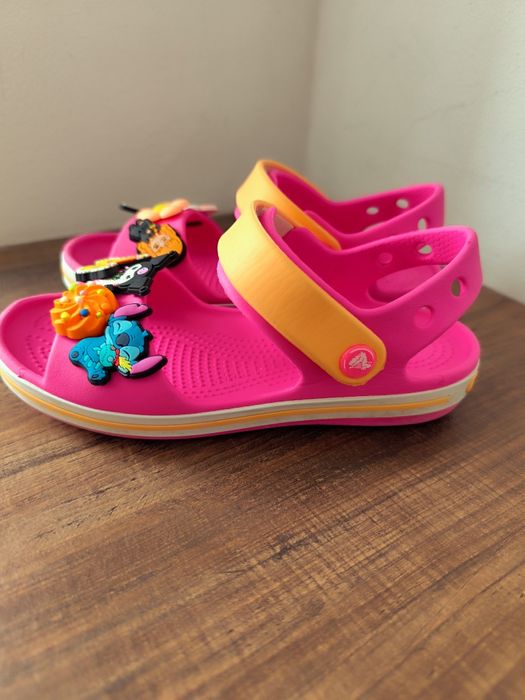 Crocs C12 29 30 lekkie sandały do wody plaża basen przypinki Harry Pot