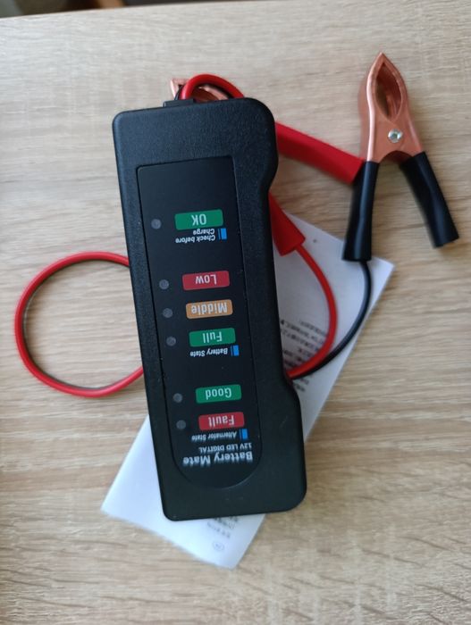 Аккумуляторний тестер 12в