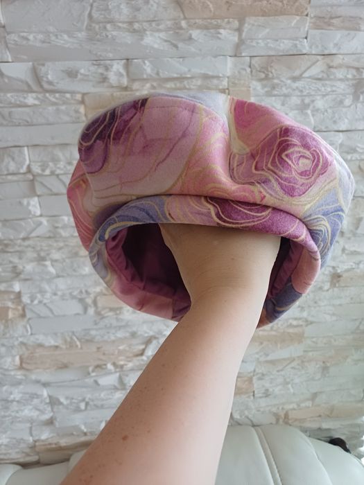 Nowy beret dwuwarstwowy 56 cm