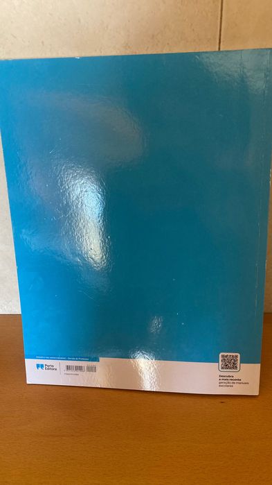 Livro com resumos de Português (para o exame nacional)