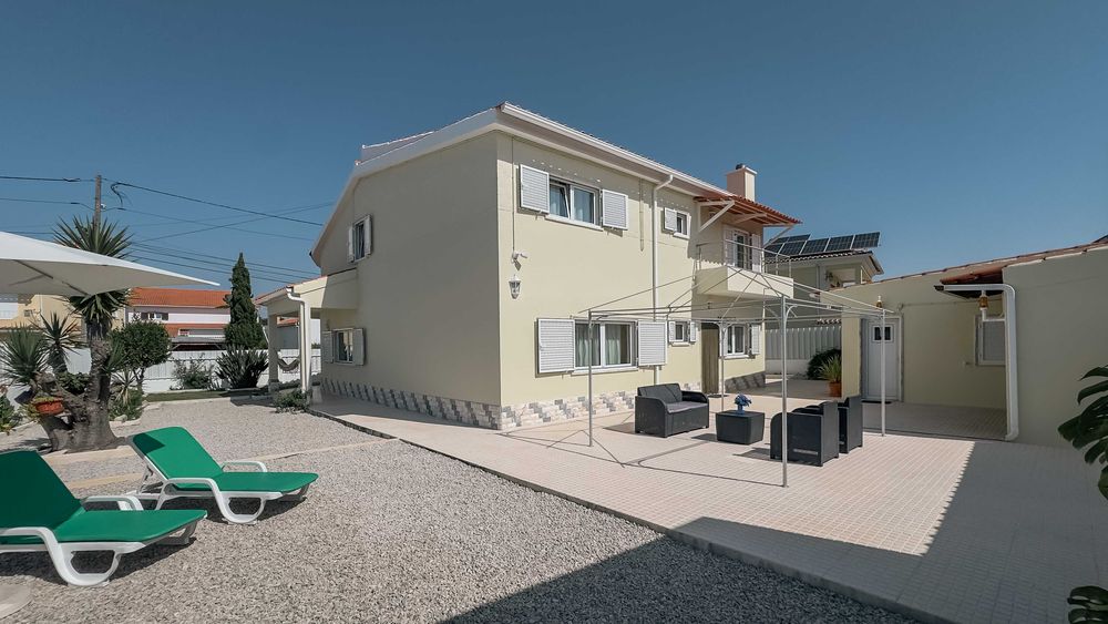 Moradia T6 Isolada Renovada, Boa Água - Qta Conde || 207m² área útil - Lote 528m²