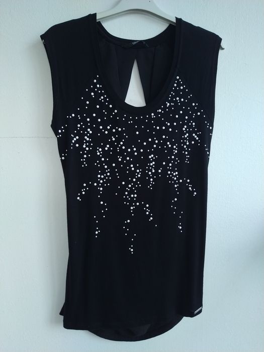 Camisola / T-shirt preta com apliques, muito elegante- Tiffosi - Tam.M