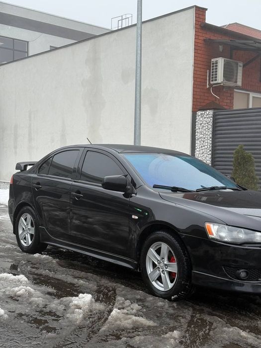 Mitsubishi Lancer 10-X
