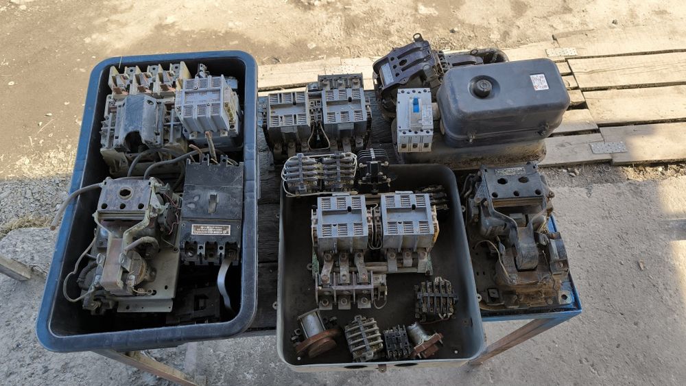 Магнітний пускач ПМА. ПАЄ. ПМЛ. ПМЕ. Пускатель. Автомат електричний.