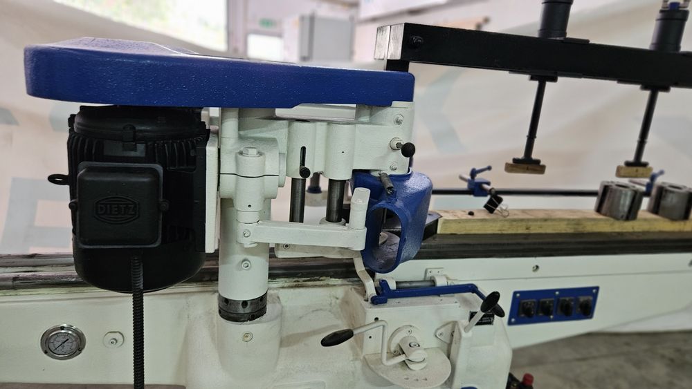 Fresadora Horizontal para Madeira Wigo 1075 com Fixação Pneumática