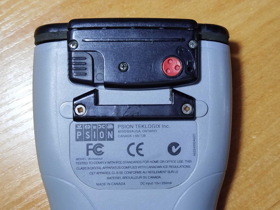 Мобильный портативный компьютерный терминал PSION Workabout Teklogix