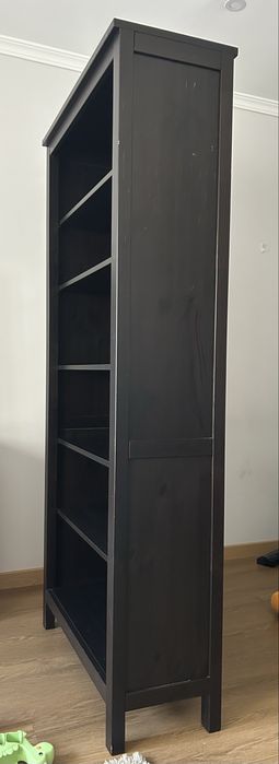 Estante preta 197 cm – excelente para livros, decoração ou escritório